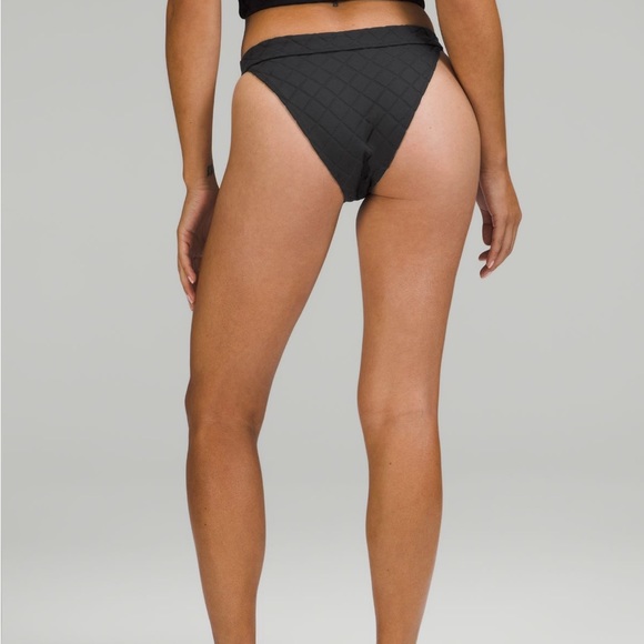 NWT Diamond grid skimpy bikini bottom size 4 black lululemon - Picture 10 of 14